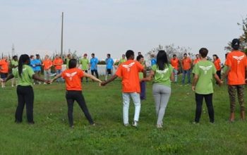 VOLONTARI IN FORMAZIONE AL TETTO CASAL FATTORIA