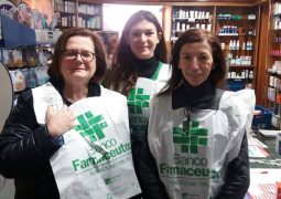 ROMA, BANCO FARMACEUTICO CERCA VOLONTARI